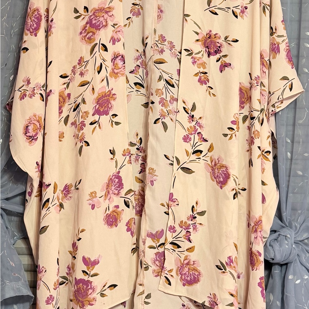Maurices Floral Kimono Cardigan - Picture 5 of 6